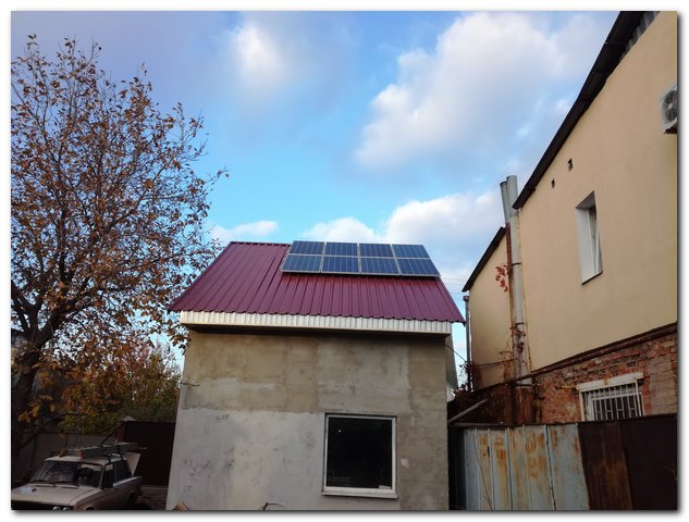 Сетевая солнечная электростанция 3 кВт с резервной функцией г. Запорожье, Ноябрь 2018г.