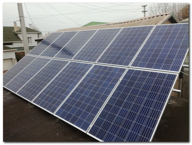 Установка сетевой солнечной электростанция с резервной функцией на 4 кВт,  в г.Запорожье. ИК Термотехнологии